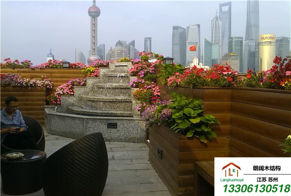 苏州上海外滩屋顶花箱景墙工程